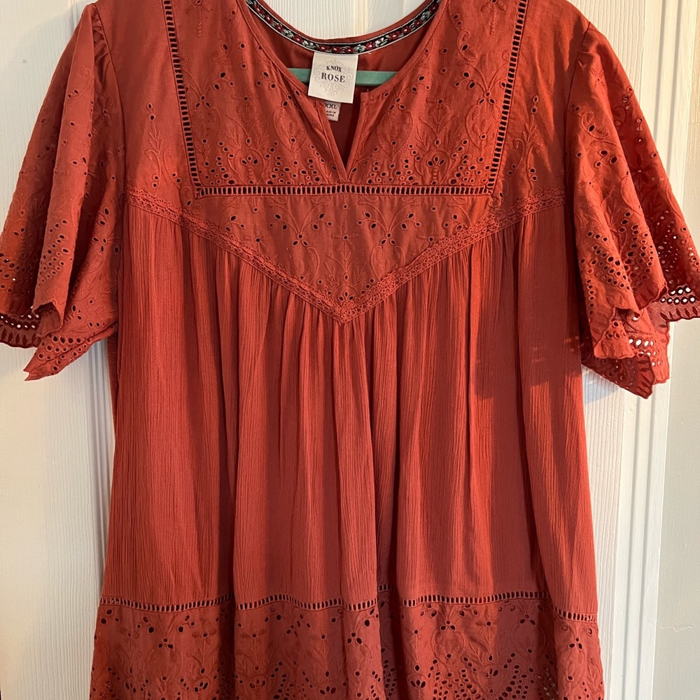 Women’s Blouse
